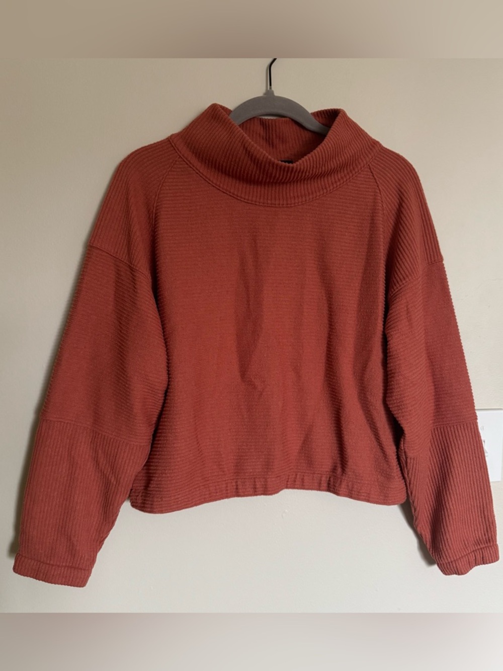 prAna Olivia Long Sleeve Cropped Sweater Terracotta Salmon Ribbed Cowl Neck XS
